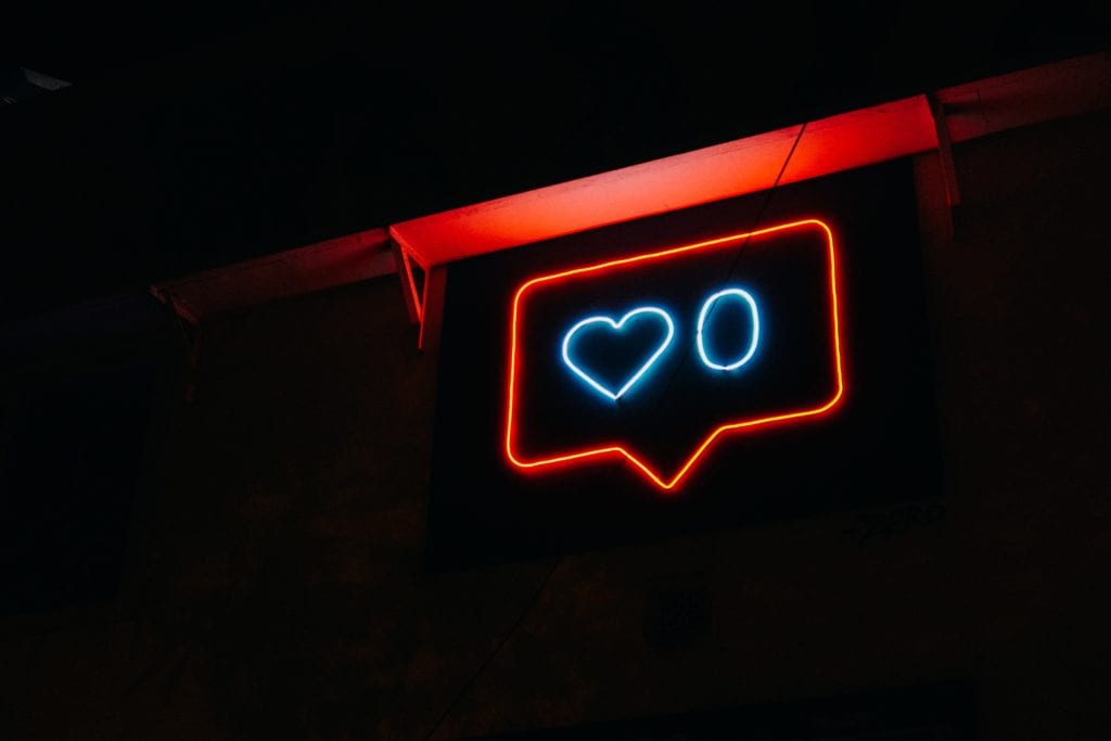 Social Media - Protecting what you share - Re-solution Social Media - Protecting what you share - Re-solution