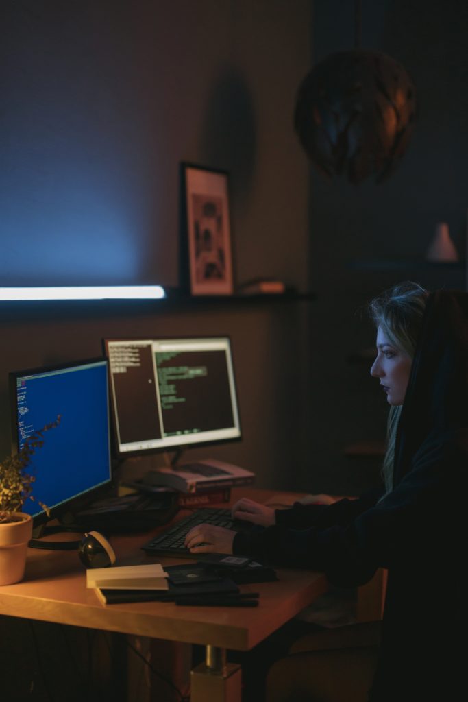 Hackers caught! FBI catch hacker group DarkSide in 2021 - Re-solution FBI caught hackers DarkSide